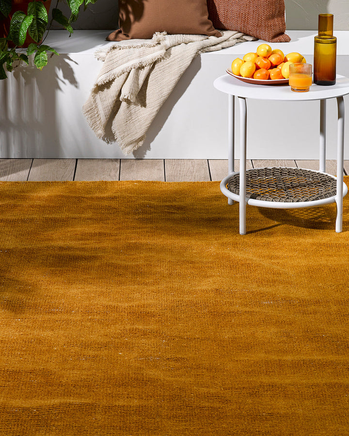 Orakei Floor Rug The Orakei outdoor rug is incredibly versatile, being suitable for both indoor and outdoor spaces. Handwoven from 100% PET fibres (derived from recycled plastic bottles). The hard-wearing nature of the Orakei makes it perfect for busy hou