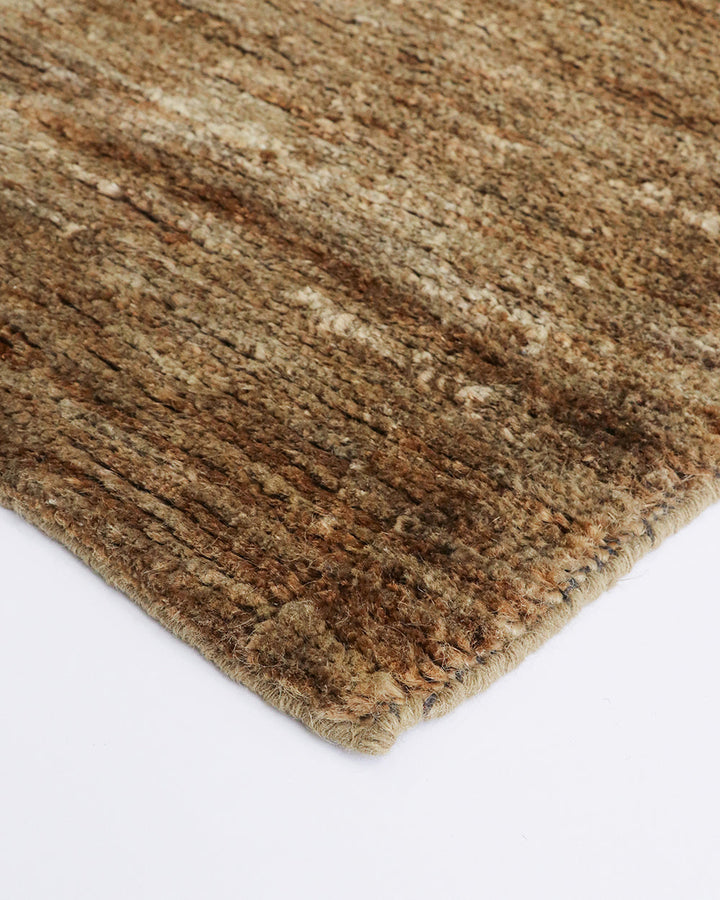 Pampas Floor Rug Add understated style to your interior with the unique beauty of our Pampas floor rug. Hand-knotted from 100% jute, this versatile rug features a generous 20mm pile in muted green tones. Attractive and easy to style, the Pampas creates a