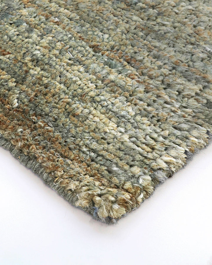 Pampas Floor Rug Add understated style to your interior with the unique beauty of our Pampas floor rug. Hand-knotted from 100% jute, this versatile rug features a generous 20mm pile in muted green tones. Attractive and easy to style, the Pampas creates a