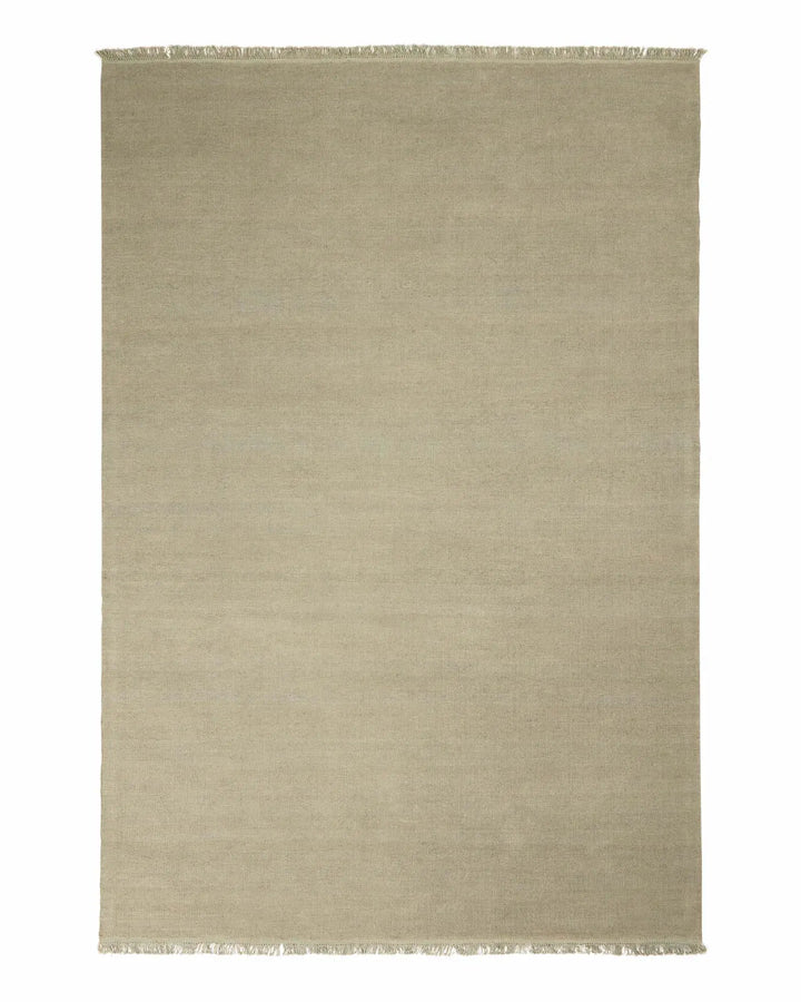 Emilio Oyster - Premium Linen Rug for Modern Homes Elevate your space with Emilio Oyster, a sophisticated flat-weave rug crafted from 100% linen, offering timeless charm and warmth.