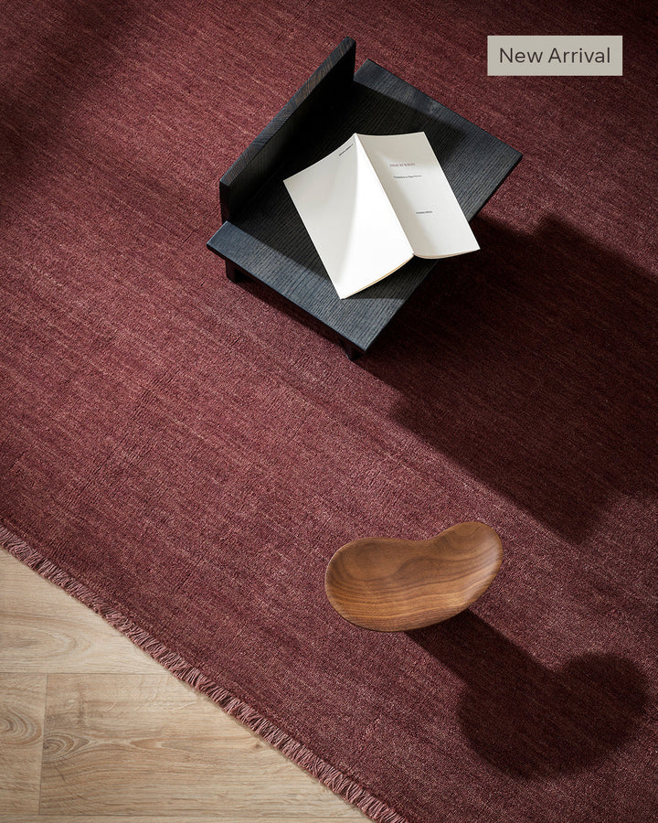 Sandringham Floor Rug Create a sophisticated sanctuary with the dense, sumptuous pile of the Sandringham. Soft and supportive underfoot, this floor rug is handknotted from 100% wool, featuring a cut pile and delicate fringing at both ends. The neutral fog