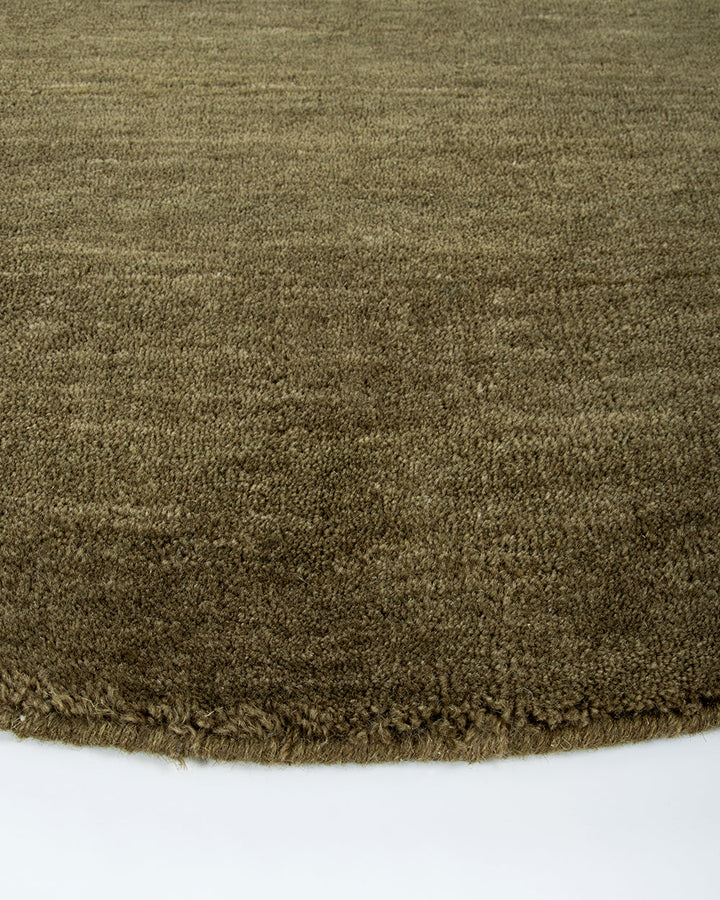 Sandringham Moss Round Floor Rug Baya