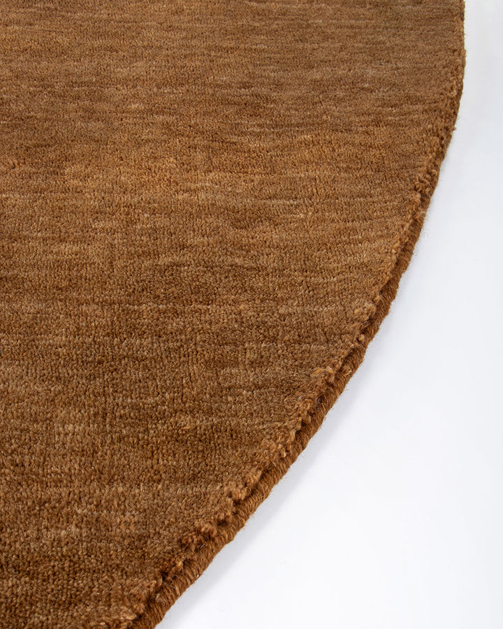 Sandringham Pecan Round Floor Rug Baya