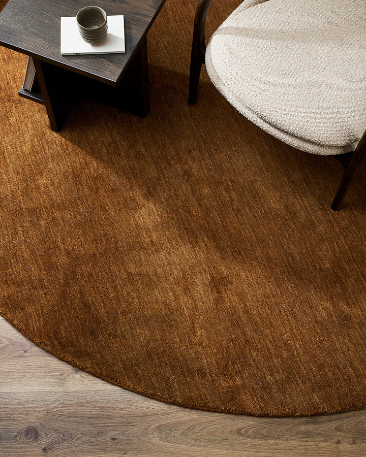 Sandringham Pecan Round Floor Rug Baya