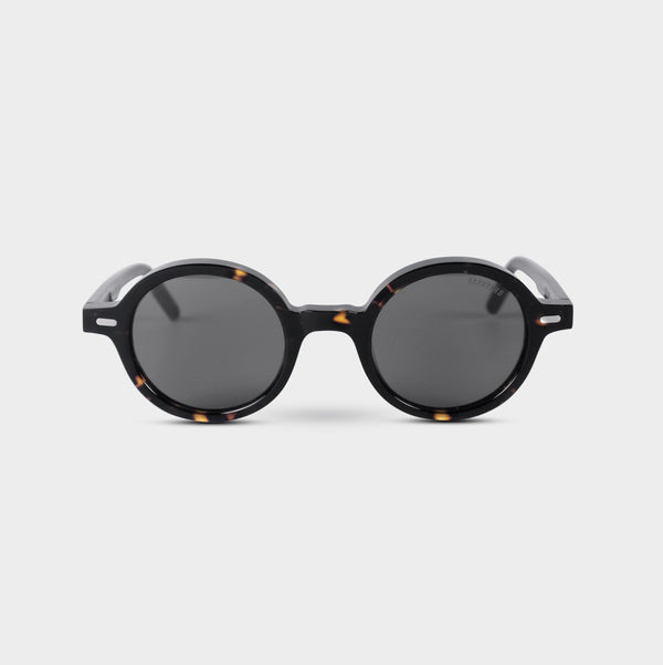 Vaanyard DOM-INO. Night Flight Gloss | Grey Sunglasses