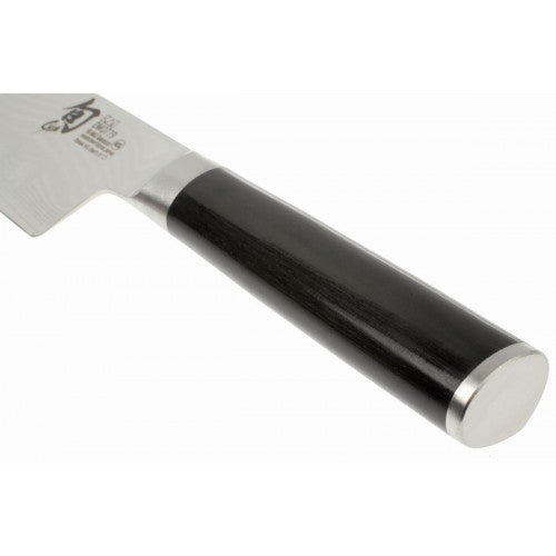 Buy online & save Shun Classic Chefs Knife Granton Edge 20cm |Shun |BEON.COM.AU With its keen edge and gorgeous design, the handcrafted Japanese Shun Classic collection is both a long time favourite of homecooks and professional chefs alike. Each knife in this collection features Shun's high proprietary VG-Max steel core that provides its Damascus clad steel optimum edge... Shun at BEON.COM.AU