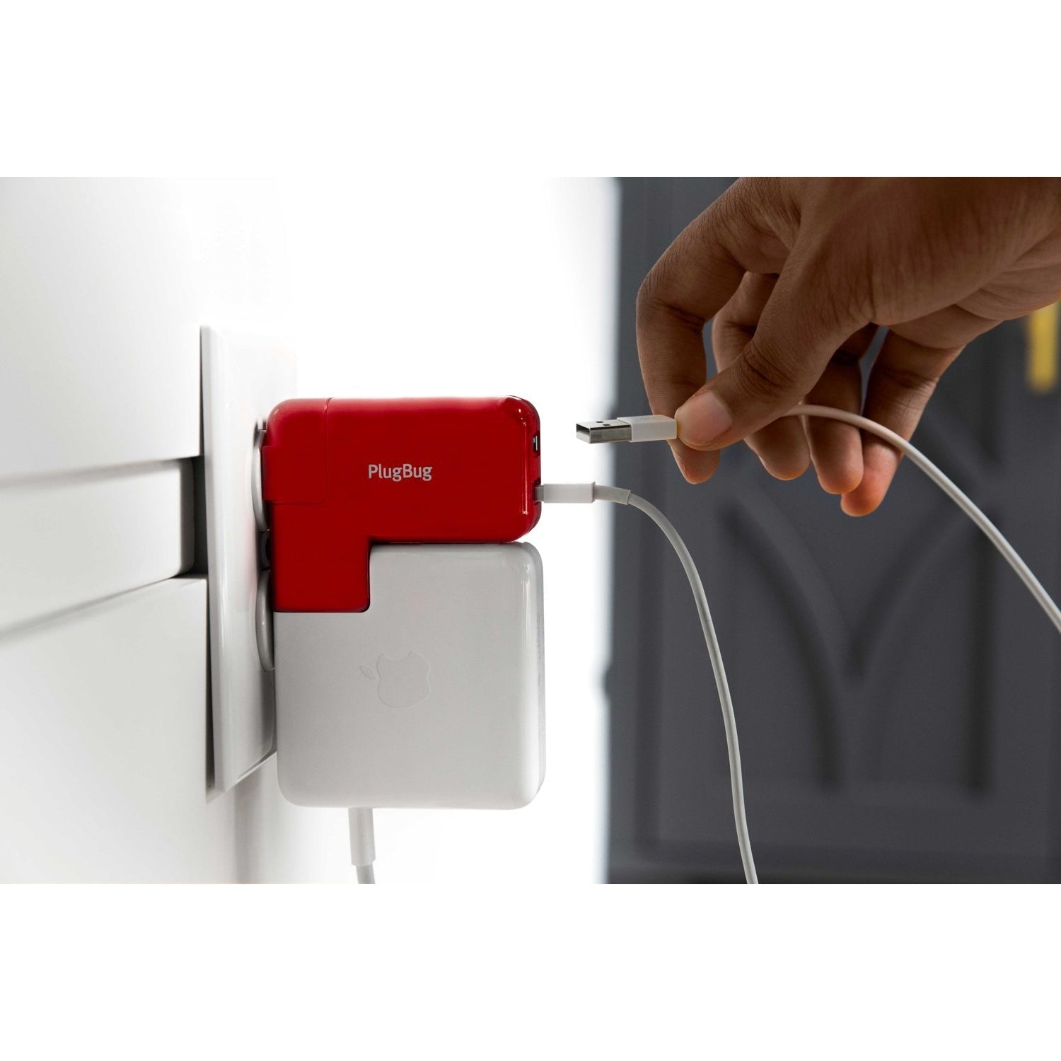 BEON.COM.AU Supercharge your MacBook charger. Congrats - you’ve got the newest MacBook with USB-C. Uh-oh, it doesn’t charge most of your other gear - your iPhone, iPad, wireless headphones, battery pack, Magic Mouse, etc. PlugBug Duo to the rescue! Snap PlugBug Duo onto your Apple MacBook power adapter and a... Twelve South at BEON.COM.AU