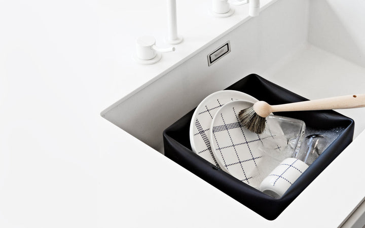 NORMANN COPENHAGEN | Washing-up Bowl & Brush Set Black | | BEON.COM.AU