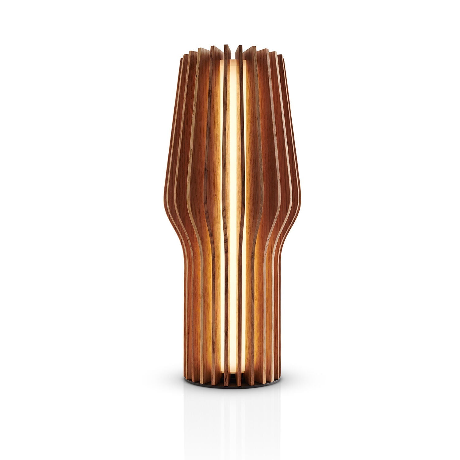 Buy Eva Solo Radiant Table Lamp in Oak Table Lamps The Eva Solo Radiant Table Lamp in Oak is the perfect way to infuse "hygge" into your home. Cordless and with a touch-sensitive switch, it can easily be placed on your bookshelf or patio to create an invi