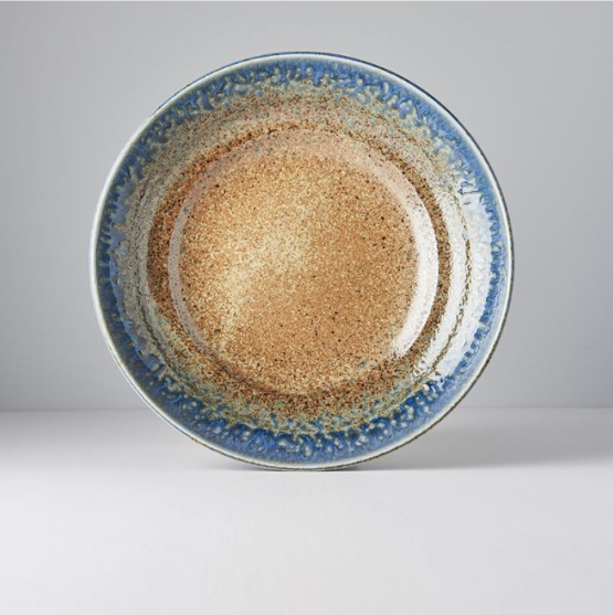 Save on Earth & Sky Flat Base Serving Bowl Made in Japan at BEON. 29cm diameter x 6cm height Flat Base Serving Bowl in Earth & Sky Design The Earth & Sky range features a hand-dipped edge of bold ink-blue contrasted with a speckled tawny brown. This bowl is great for serving salads, pasta or meats. Use as a serving bowl or as a decorative fruit bowl. The flat base serving bowl makes a perfect wedding or engagement gift. Handcrafted in JapanMicrowave and dishwasher safe