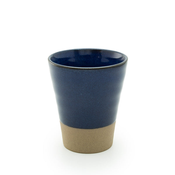 Jeans Blue Teacup 200ml by zerojapan | Coffee & Tea Cups | All Zero Japan products are designed and fully manufactured in Japan. The innovative designs look to the future while serving the needs of the present. All stages of manufacturing are monitored to