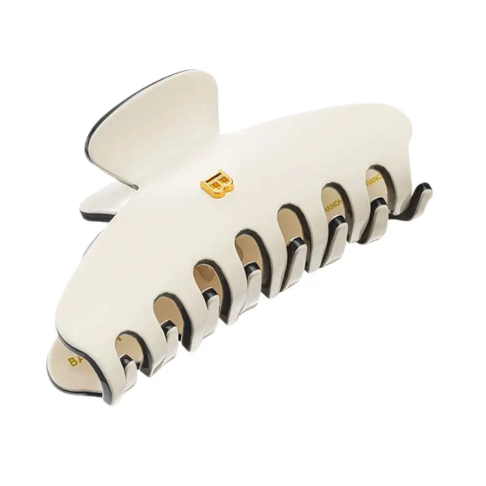 Buy Balmain Hair Pinch Clip Medium / Ivory & Black / Limited Edition SS23 Hair Clips Achieve effortless chic with the Black & Ivory Limited Edition SS23 Balmain Hair Pinch Clip Medium. Put the finishing touches on any hairstyle with this stylish statement