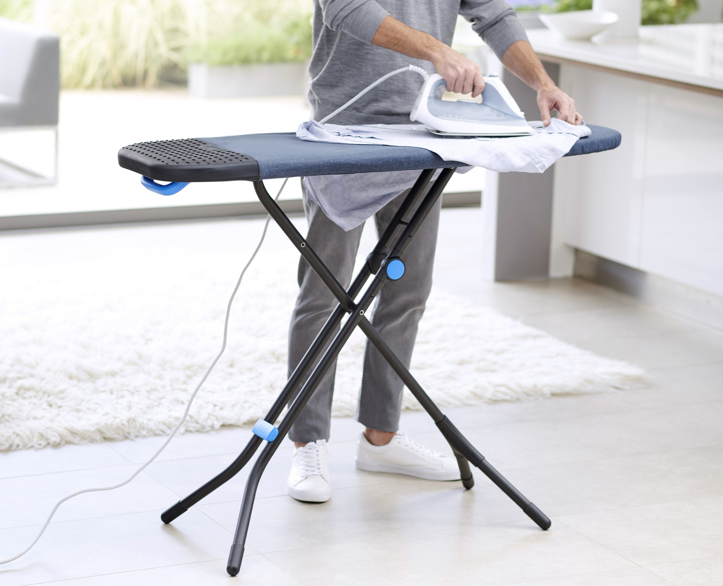 BEON.COM.AU Product Details This revolutionary, full-size ironing board comes with an advanced, multi-layer cover with DripShield™ Technology that's been designed to cope with large volumes of ironing or for use with steam generator irons.  Compact and slimline when folded Fast, easy set-up and adjustabl... Joseph Joseph at BEON.COM.AU