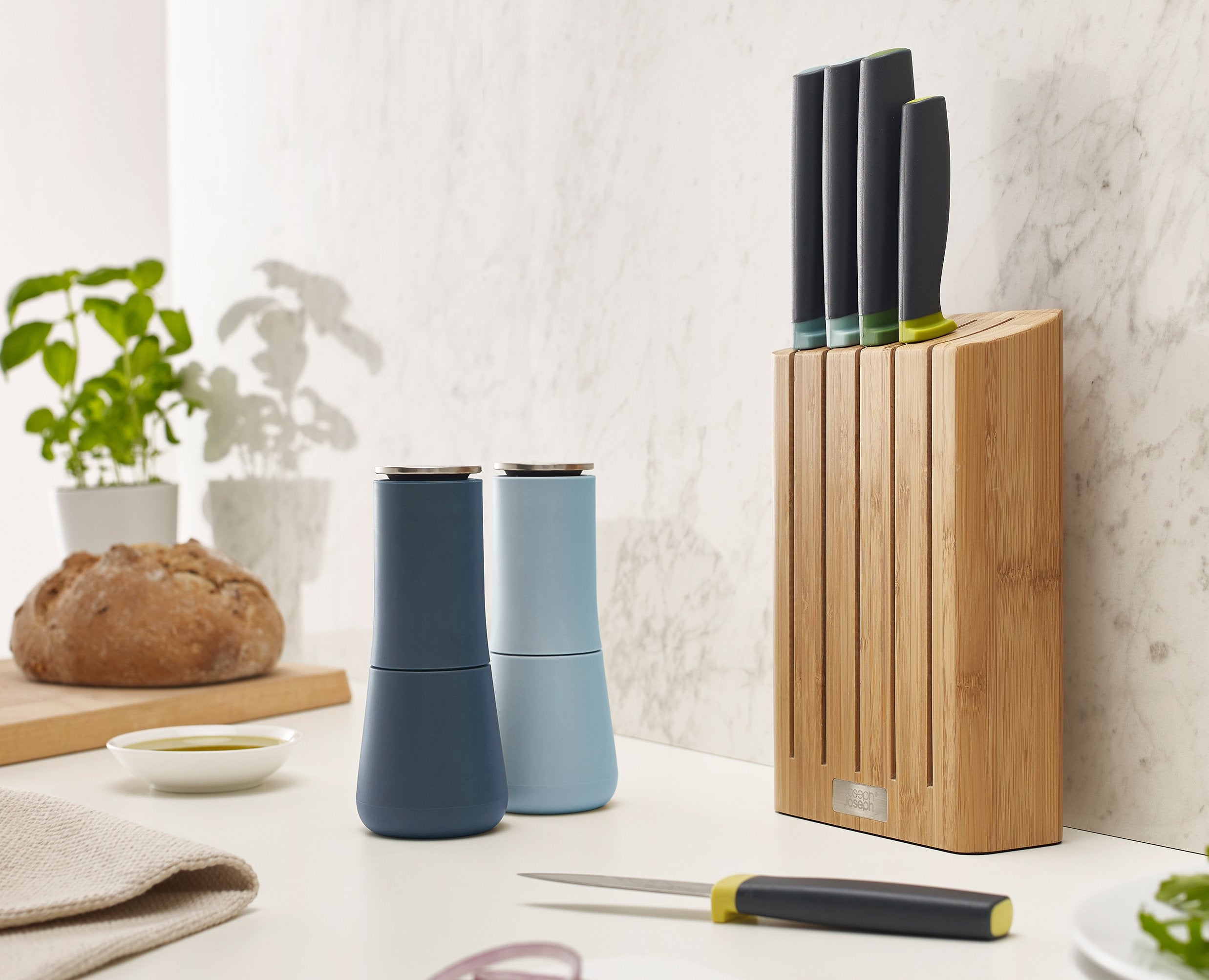 BEON.COM.AU  Create a statement piece on your counter top with our Milltop™ Salt & Pepper Mills now available in the hues of blue of our Editions range. The clever design of these elegant salt and pepper mills means the grinding mechanism is at the top so any excess grounds fall back inside the unit rath... Joseph Joseph at BEON.COM.AU