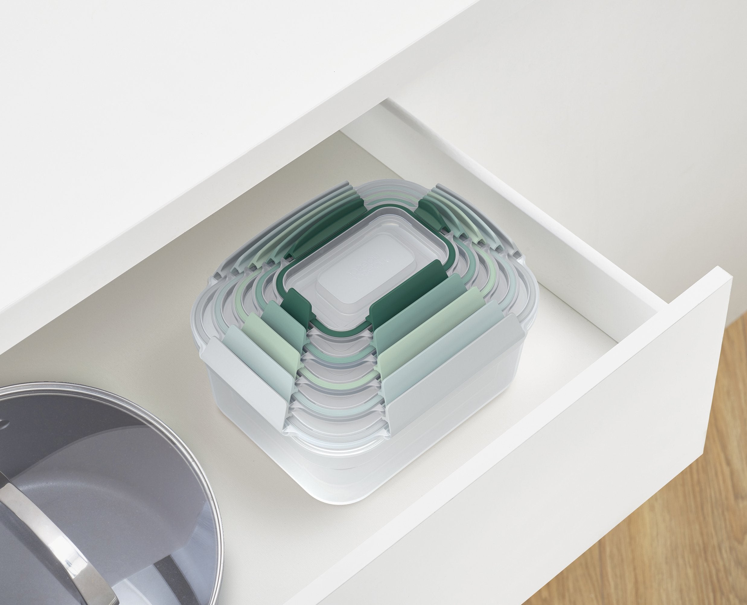 BEON.COM.AU Product Details The unique design of these food storage containers means the bases nest neatly inside each other while the lids clip conveniently together for efficient, space-saving storage.  Space-saving, nesting design Easy-find, snap-together lids and colour-coded bases Airtight, leakproof an... Joseph Joseph at BEON.COM.AU