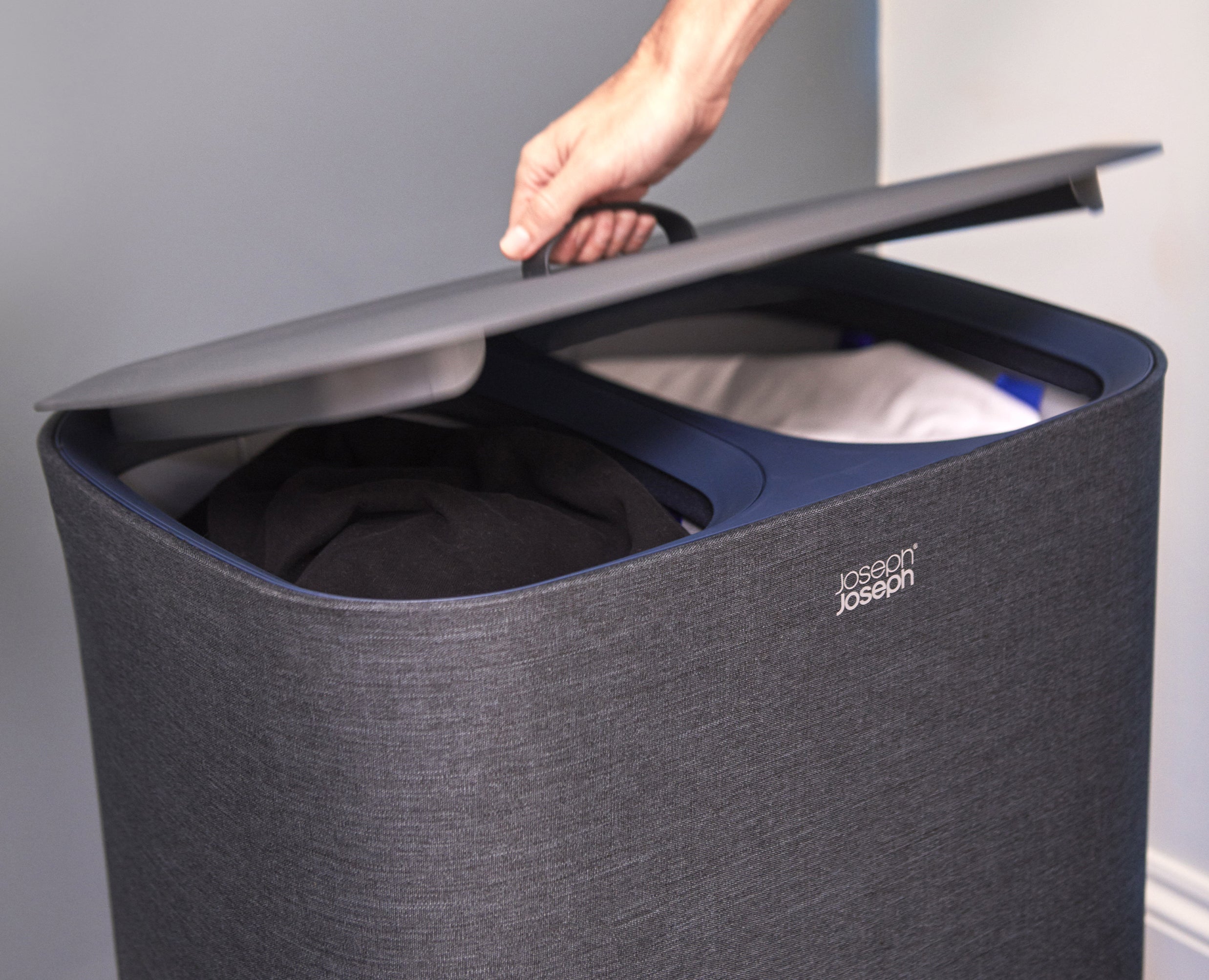 BEON.COM.AU Product Details Separate your lights and darks as you go with the two compartments of this handy laundry basket, meaning you're all ready to go on wash day.  Dual 45-litre compartments for easy separation of fabrics Removable tote bags with easy-carry handles Helper handle on base of bags mak... Joseph Joseph at BEON.COM.AU