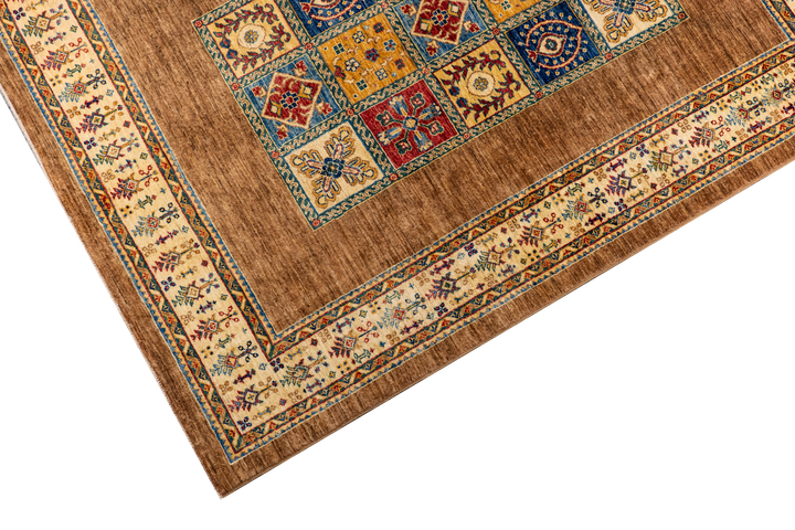 Buy Authentic Afghan Fine Chobi Afghan Rugs made in Afghanistan at BEON | Size: 150x201cmFoundation: CottonPile: Handspun WoolShape: Rectangular Hand knotted and meticulously crafted by Afghan artisans in Afghanistan, this stunning Chobi rug is made out o