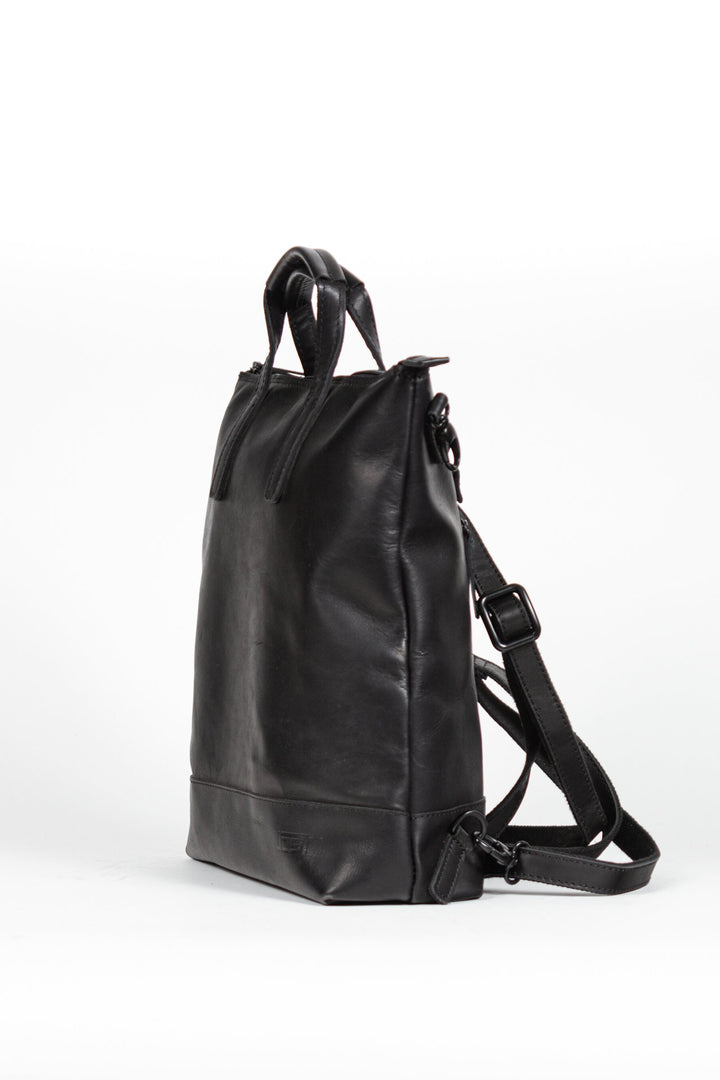 Buy online & save Futura X-Change Bag XS | Black |Jost |BEON.COM.AU The Jost Futura X-Change Small is a leather bag made in Europe from premium European leathers and fabrics. 3 in 1 bag that can be worn as a backpack, shoulder bag and handbag Made in smooth cowhide with pull-up effect Fits up to 13" laptop Closes with zipper Padded laptop compartment Small e... Jost at BEON.COM.AU