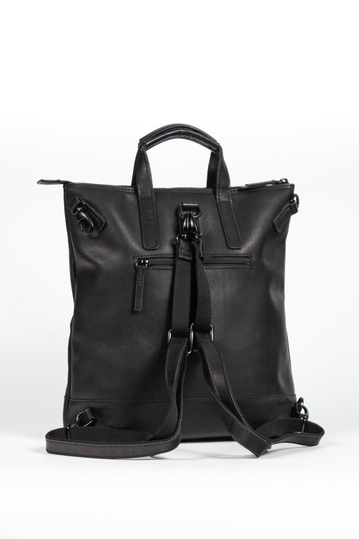 Buy online & save Futura X-Change Bag XS | Black |Jost |BEON.COM.AU The Jost Futura X-Change Small is a leather bag made in Europe from premium European leathers and fabrics. 3 in 1 bag that can be worn as a backpack, shoulder bag and handbag Made in smooth cowhide with pull-up effect Fits up to 13" laptop Closes with zipper Padded laptop compartment Small e... Jost at BEON.COM.AU