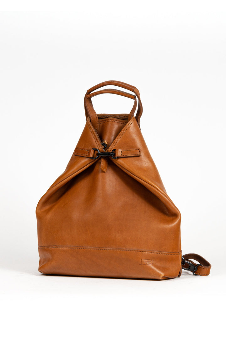 Buy online & save Futura X-Change Bag XS | Cognac |Jost |BEON.COM.AU The Jost Futura X-Change Small is a leather bag made in Europe from premium European leathers and fabrics. 3 in 1 bag that can be worn as a backpack, shoulder bag and handbag Made in smooth cowhide with pull-up effect Fits up to 13" laptop Closes with zipper Padded laptop compartment Small e... Jost at BEON.COM.AU