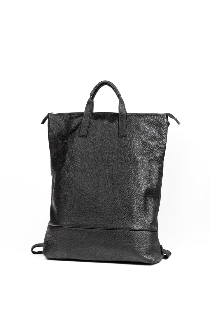 Buy online & save Kopenhagen X-Change Bag | L |Jost |BEON.COM.AU The Jost Kopenhagen X-Change Large is a leather bag made in Europe from premium European leathers and fabrics. 3 in 1 bag that can be worn as a backpack, shoulder bag and handbag Made in coarsely milled cow hide Main compartment fits A4 documents, closes with zipper and carabiner Back zip pocket ... Jost at BEON.COM.AU