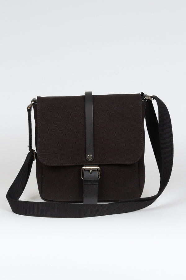 Buy online & save Lund Mini Satchel | Black |Jost |BEON.COM.AU The Jost Lund range are sturdy canvas bags with full grain leather trims, all made in Europe from premium European leathers and fabrics. Bags Jost at BEON.COM.AU