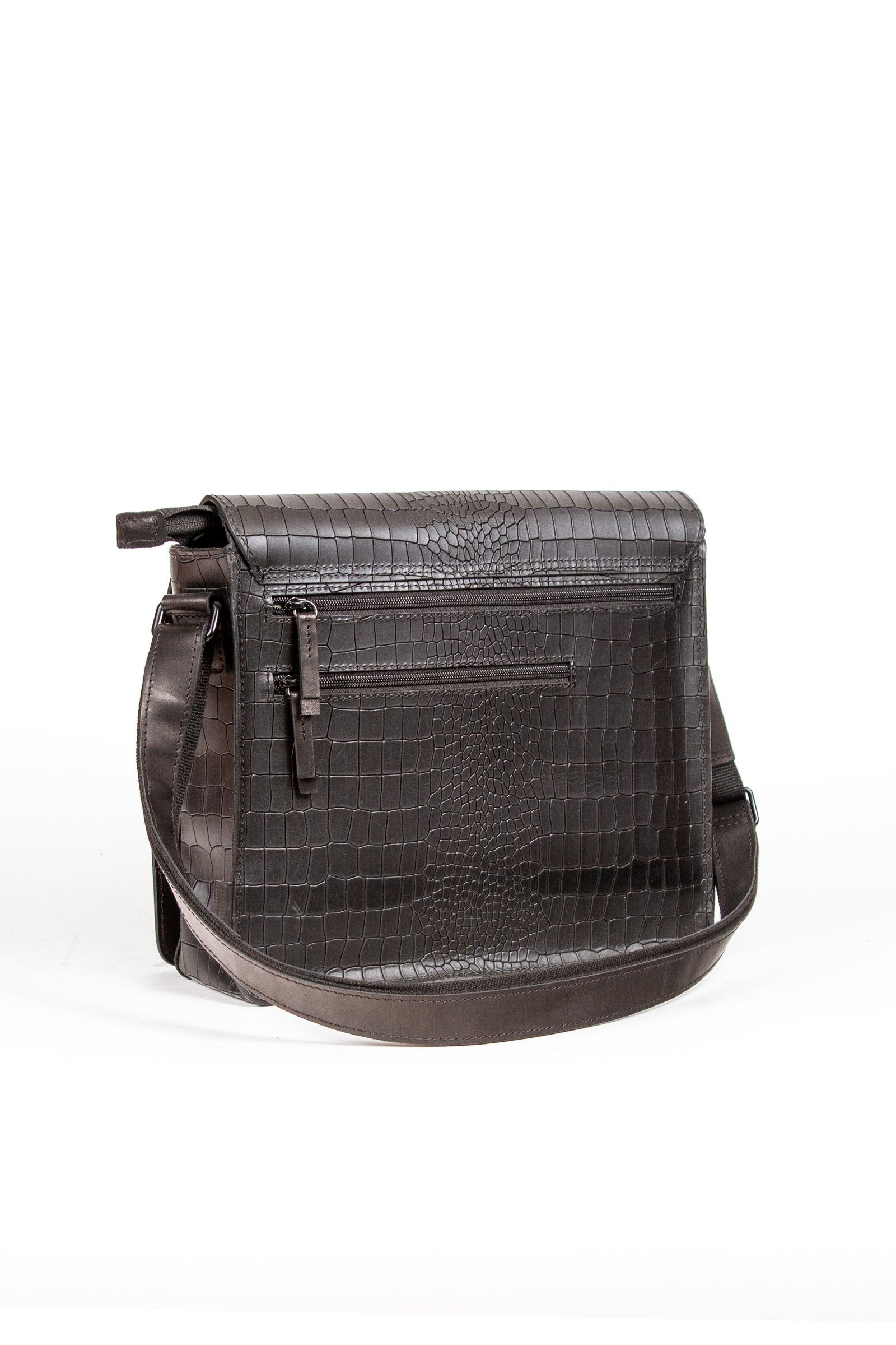 BEON.COM.AU The Jost Kalmar Messenger Bag Medium is a bag made in Europe from premium European leathers and fabrics. Shoulder bag Full grain cowhide with crocodile embossing Compartment to fit 20cm x 27cm x 1cm Organiser and space for A4 documents Bags Jost at BEON.COM.AU