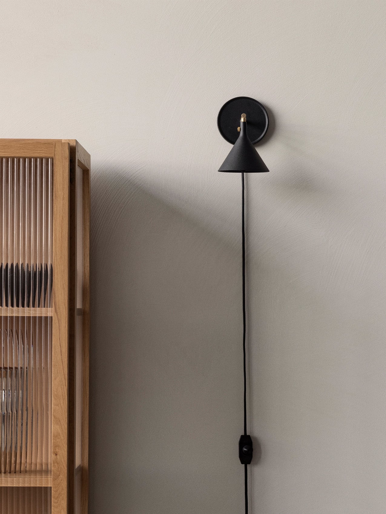 Menu shop wall light