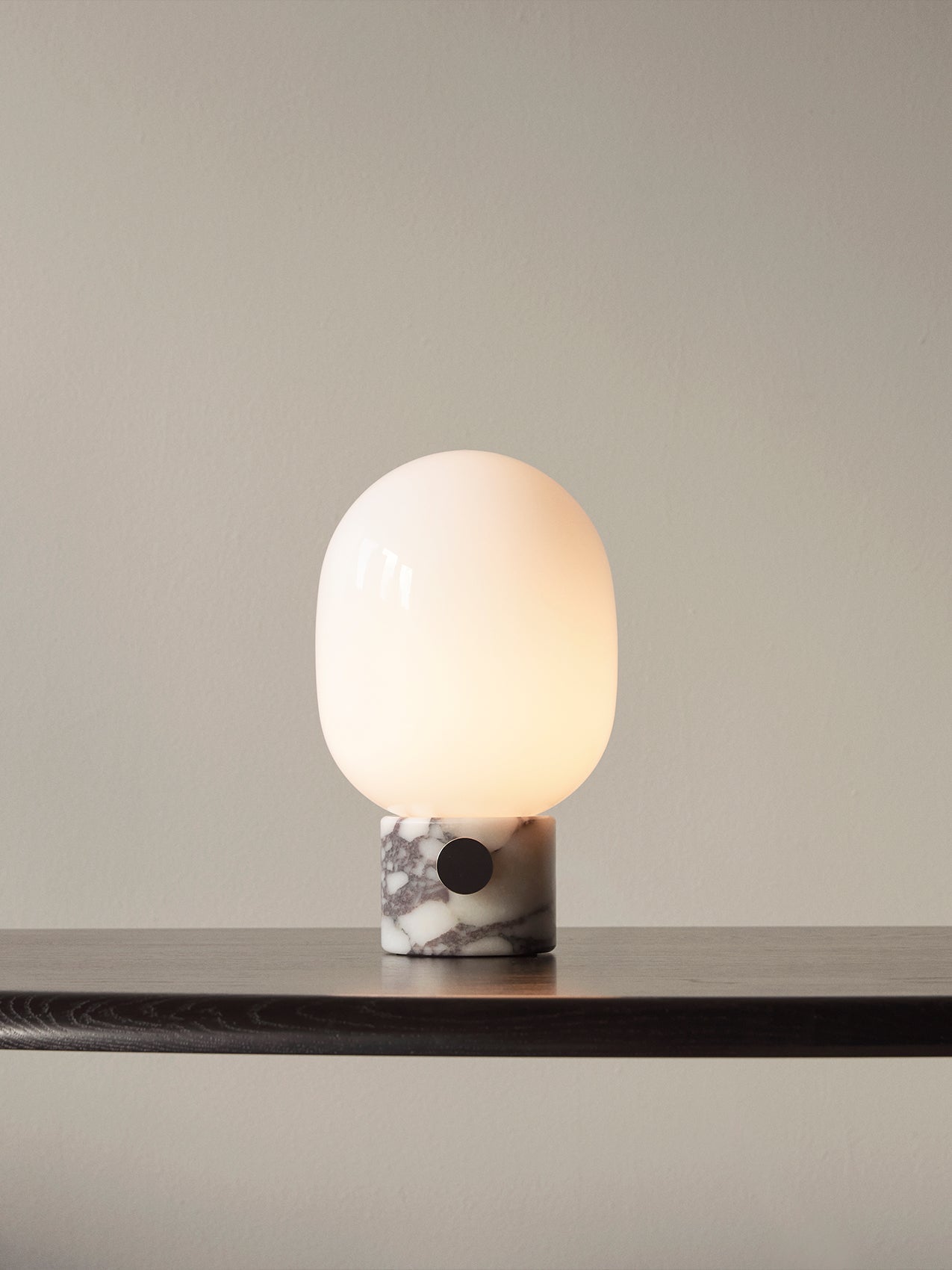 Menu JWDA Table Lamp Audo Copenhagen BEON