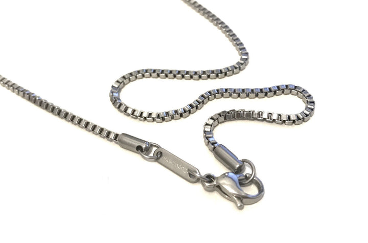 Buy online & save Mens Box Chain Necklace |Cudworth |BEON.COM.AU Mens Box Chain Necklace by Cudworth featuring: - All Stainless Steel construction so it won't tarnish or rust - Attach your own pendants or just wear it on it's own. See pictured with our Flat Mens Steel Ring being used as a pendant on this necklace (not included) - 60 cm length, boxchain... Cudworth at BEON.COM.AU