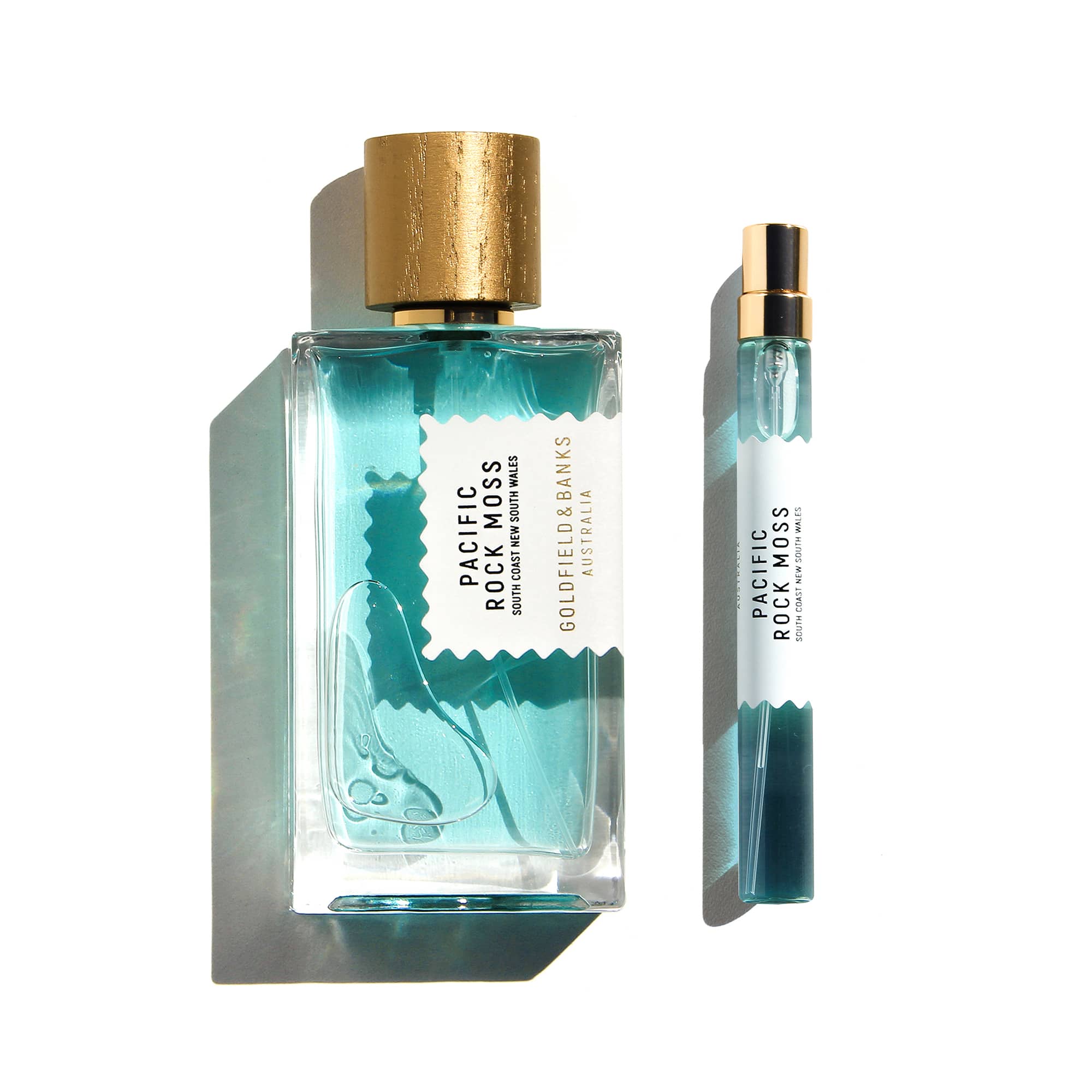 BEON.COM.AU Seize the day and experience a moment of pure bliss with this aquatic and fresh perfume. A distinctive marine note, graced with aromatic essences brings you on a lush coastal walk on a perfect summer day. Cedar wood gives this perfume a sturdy base on which to reveal a fresh, sea spray scent that... Goldfield & Banks at BEON.COM.AU
