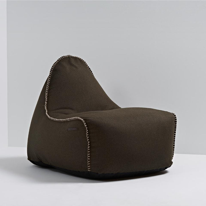 Buy online & save Retro it Medley Chair |Sackit Australia |BEON.COM.AU The luxurious, high-end lounge chair RETROit Medley is our most luxurious version of the RETROit chairs. The RETROit Medley chair is more than just a beanbag – it’s filled with 40% foam and 60% EPS pearls to give you a much softer seating. The chair is made from the exclusive Medley fabric, which... Sackit Australia at BEON.COM.AU