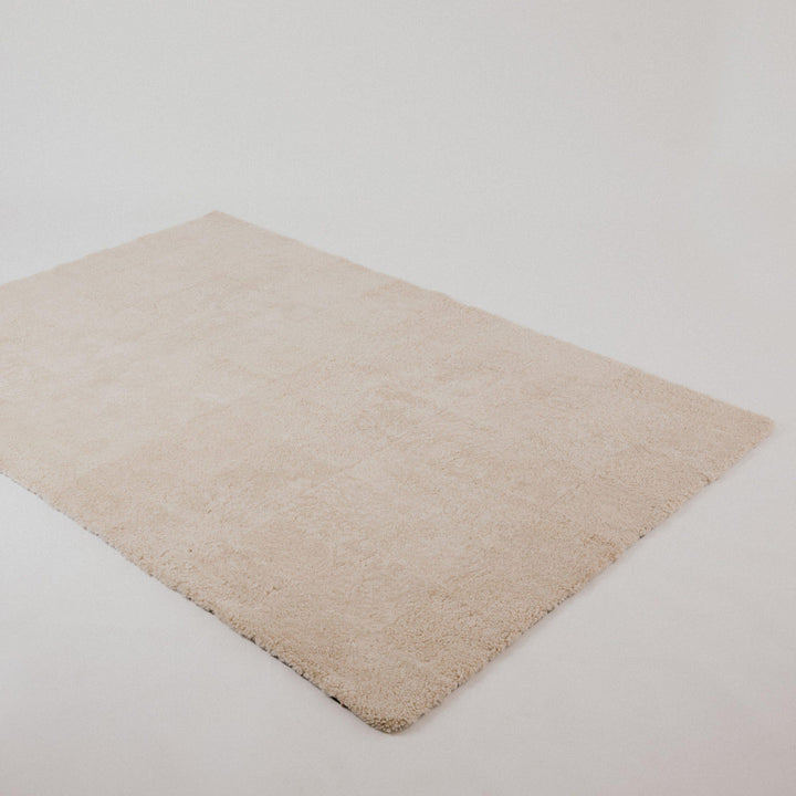 Buy and Save on The Richmond Large Sheepskin Rug Sheepskin Rugs | Designed by our team in Australia and beautifully handcrafted from premium, ethically sourced shearling, The Richmond Large Sheepskin Rug defines pure natural luxury. With only a few made a