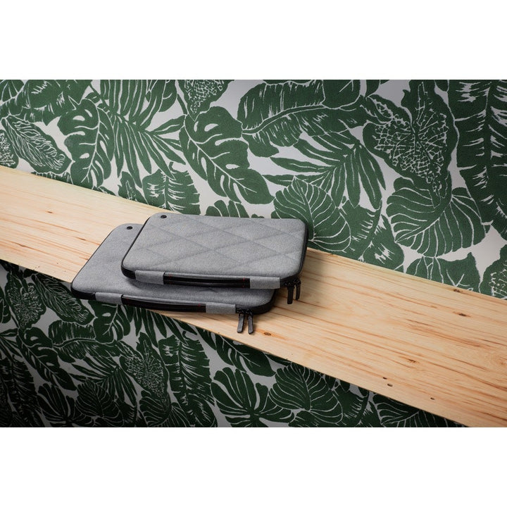 Buy online & save SuitCase for MacBook Pro/Air 13-inch |Twelve South |BEON.COM.AU Minimal design. Maximum style. Meet SuitCase for MacBook.SuitCase for MacBook is a handsome, quilted, hard case enveloped in a premium water-resistant twill. Beyond the elegant exterior is a thermoform shell that securely protects your MacBook. When all you need is your MacBook for an off-site me... Twelve South at BEON.COM.AU