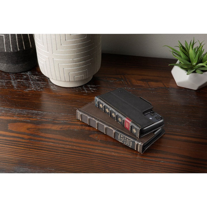 Buy online & save BookBook for iPhone 12 Mini - Black (MagSafe) |Twelve South |BEON.COM.AU Hooked on BookBook? Check out the next chapter.It’s here. A fresh version of our legendary BookBook, now compatible with Apple MagSafe Charger and your favorite MagSafe accessories. BookBook for iPhone streamlines your everyday carry by combining a wallet and iPhone case into a little luxurious l... Twelve South at BEON.COM.AU