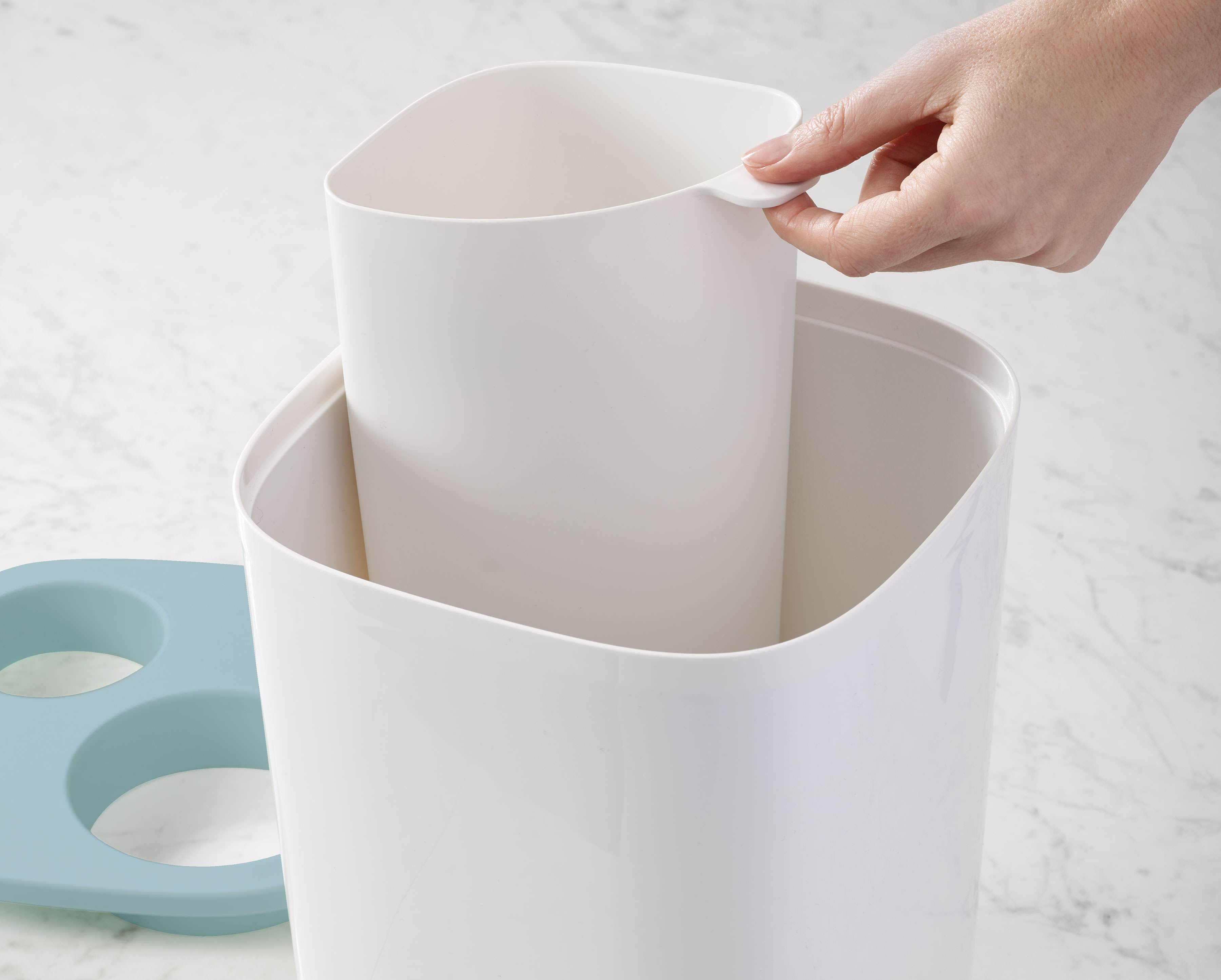 BEON.COM.AU  This handy bathroom bin has two compartments to allow you to split out your waste and recycling in one compact design.  Split compartments allows you to separate recyclable and non-recyclable waste Removable inner bucket for easy emptying Use with or without a plastic liner Easy to clean Total c... Joseph Joseph at BEON.COM.AU