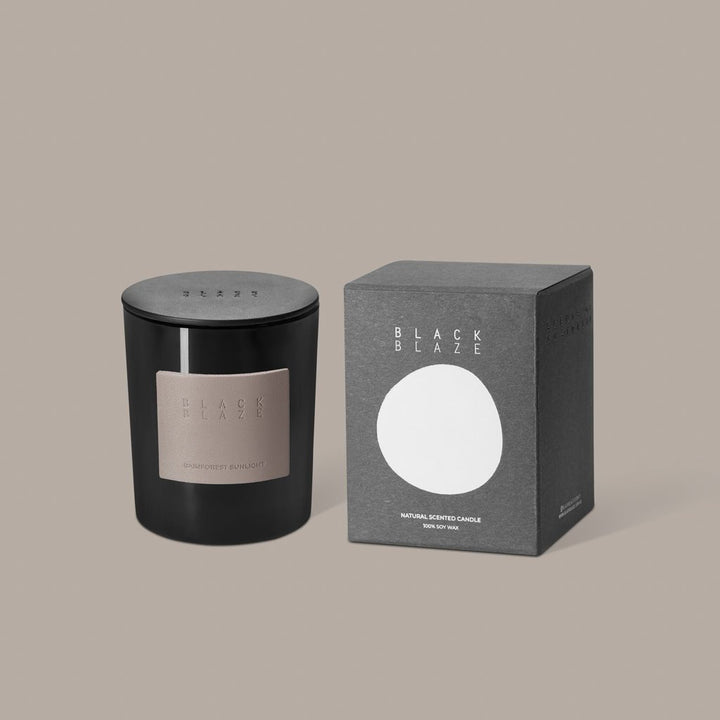 Rainforest Sunlight Scented Candle THE GREAT OUTDOOR COLLECTION Available at BEON | RAINFOREST SUNLIGHTOrchid • Ferns • Moss •Conifer Notes Encouraging, fresh and dewy - after a sun-shower. The place The Daintree Rainforest. As light shines through the fe