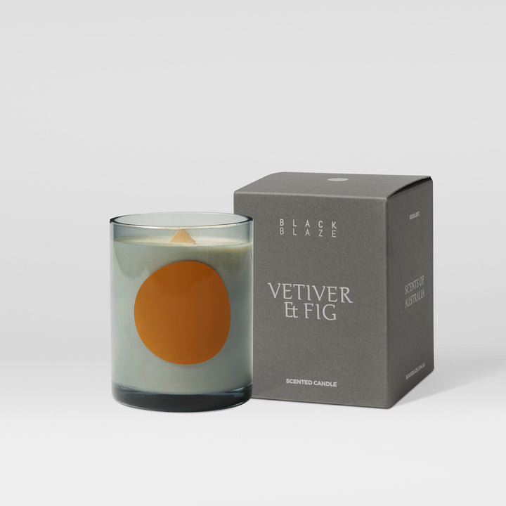 Vetiver & Fig Scented Candle 300g HOME CANDLE Available at BEON | VETIVER & FIGVETIVER • CEDARWOOD • MOSS • FIG Notes Calming, atmospheric, grounding - the clear blue sky. Endless. The moment First light. The clean air and immersion with the abyss. The ca