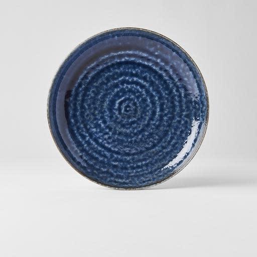 Save on Midnight Blue Dinner Plate Made in Japan at BEON. 24.5cm diameter x 4cm height Dinner plate in Midnight Blue designFeaturing a dark indigo gloss with subtle brown undertones. The glaze runs over a pattern of concentric circles. It works in perfect harmony with the rustic shapes made by the kiln. These are great as dinner plates for every day use or use for serving plates at dinner parties.Handcrafted in JapanDishwasher and microwave safe