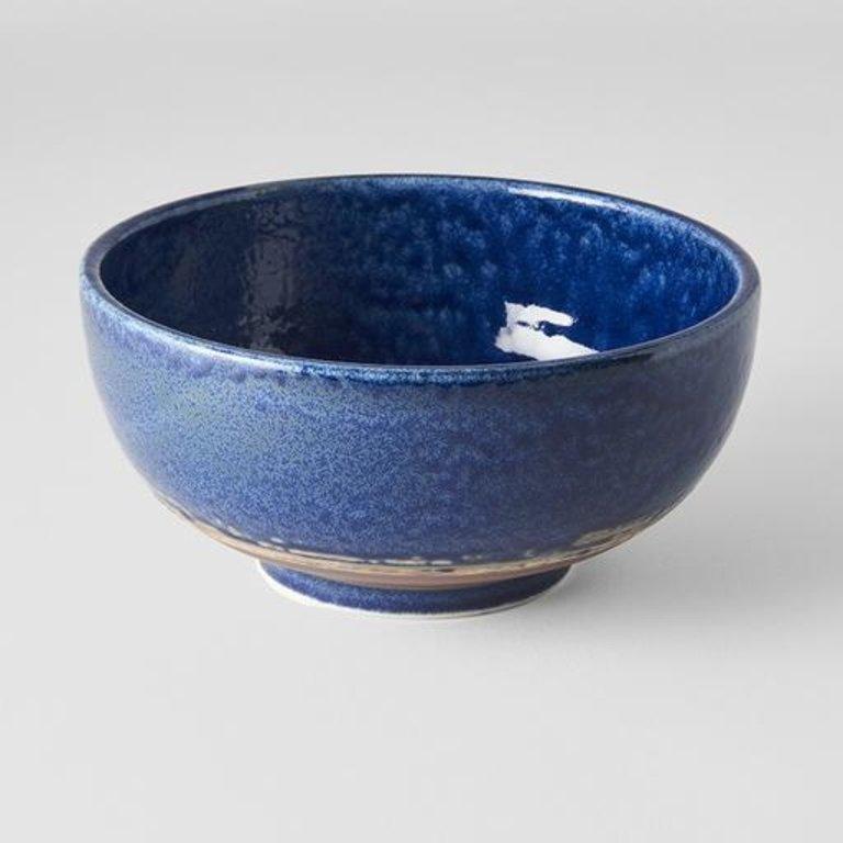 Save on Azure Large Round Deep Bowl Made in Japan at BEON. 19cm diameter x 9.5cm height Large round deep bowl in Azure design. Handmade in Japan. Microwave and dishwasher safe.