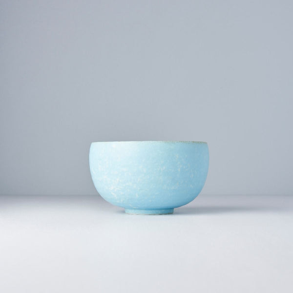 Save on Soda Blue Large U Shape Bowl Made in Japan at BEON. 15.5cm diameter x 9cm height Large U shape bowl in Soda Blue design. The Soda Blue range features a soft pastel blue, highlighted by a gentle play of white. Each piece has a unique pattern determined by its position in the kiln during the firing process. The deep shape of this bowl is perfect for soups, noodles, pasta and risottos. Handcrafted in Japan. Microwave and dishwasher safe.