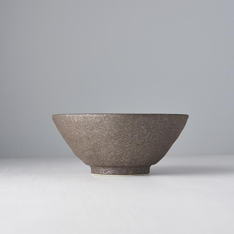 Save on Earth Udon Bowl Made in Japan at BEON. 20cm diameter x 8cm height Udon Bowl in Earth design The Earth range features a unique glaze with rustic tones with a focus on simple texture. When turned toward to the light, it shimmers silver. Traditionally used for udon, the deep shape of this bowl is perfect for soups, noodles, pasta, salads and curry dishes. Handcrafted in JapanMicrowave and dishwasher safe