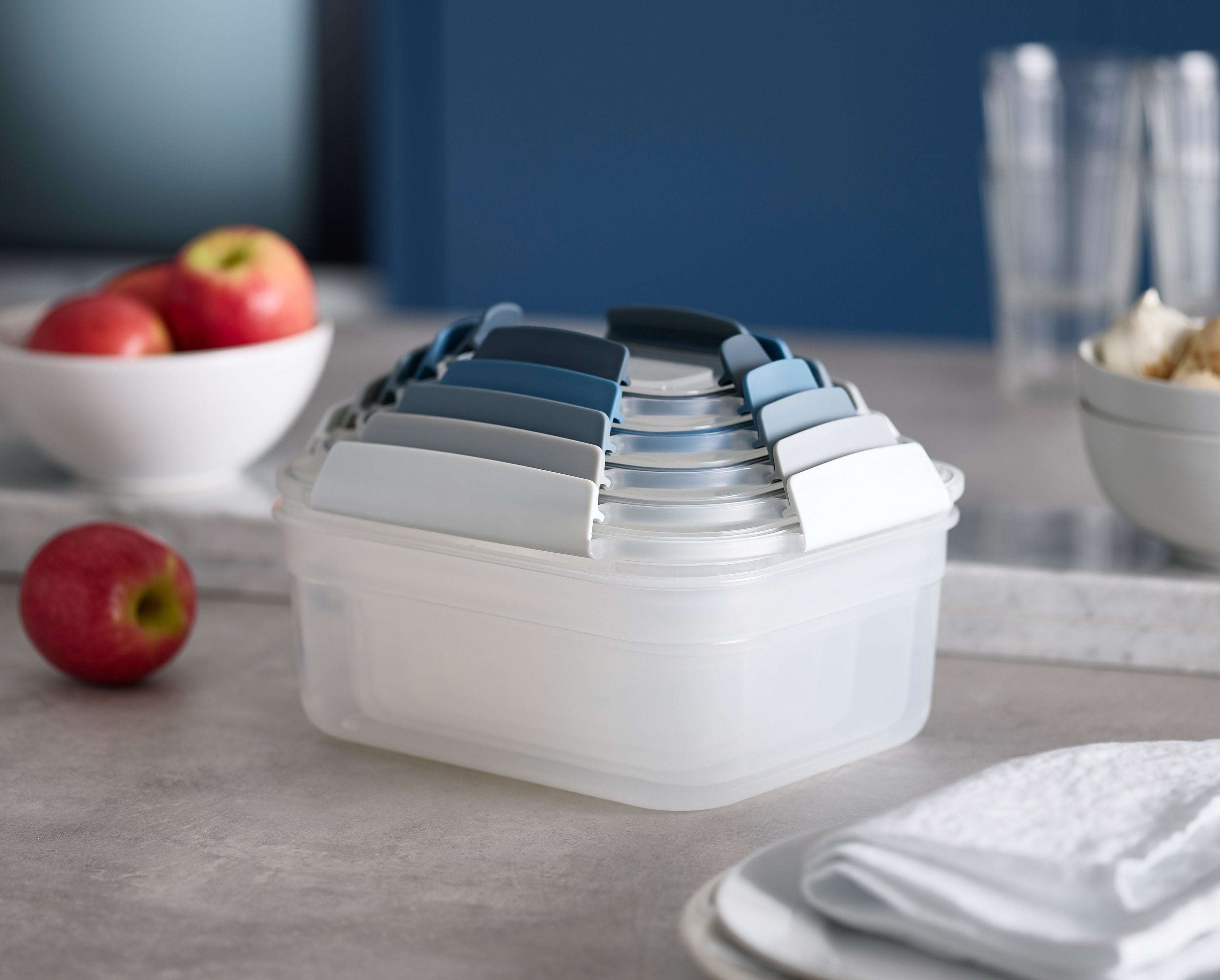 BEON.COM.AU  The unique design of these food storage containers means the bases nest neatly inside each other while the lids clip conveniently together for efficient, space-saving storage.  Space-saving, nesting design Easy-find, snap-together lids and colour-coded bases Airtight, leakproof and stackable lid... Joseph Joseph at BEON.COM.AU