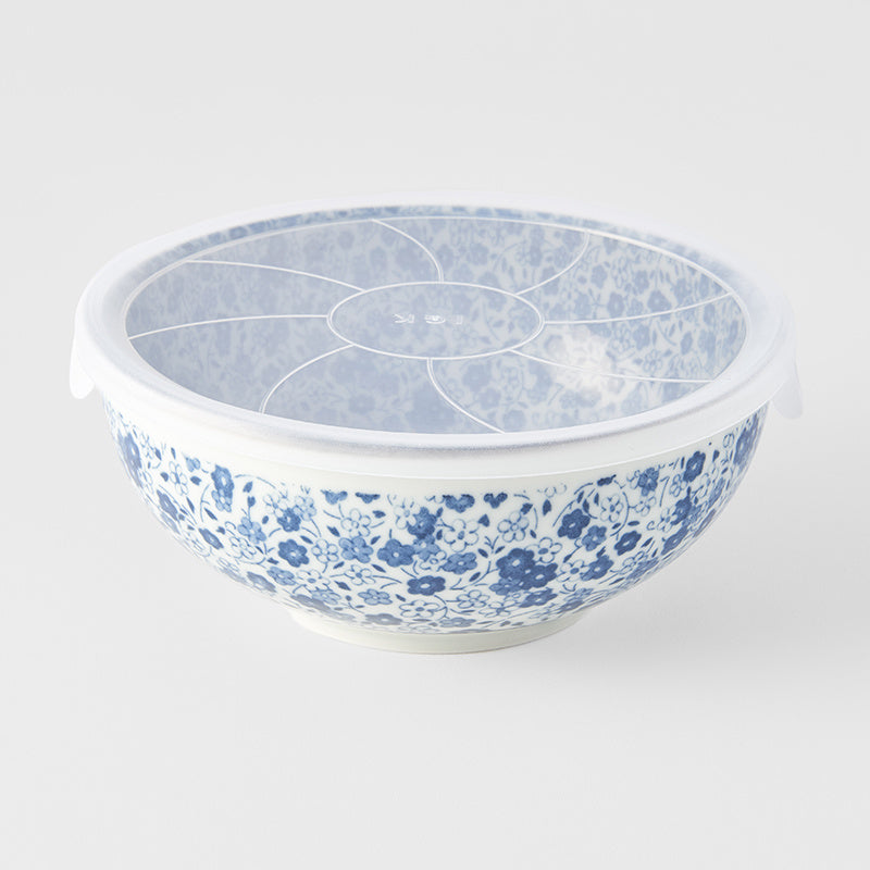 Save on Lidded Bowl 16cm / Blue Daisy Pattern Glaze Made in Japan at BEON. The Daisy range is designed and made in Gifu prefecture, Japan.This Bowl with lid is microwave and freezer friendly!16cm diameter7cm heightMade of 'Minoyaki' porcelain, fired at a high temperature and hand finished in Gifu prefecture, Japan. A 'country style' daisy motif features in a classic Japanese indigo blue. Light and Bright, this collection works well for breakfast and lunch meals in your home. Maybe you've even seen it at you