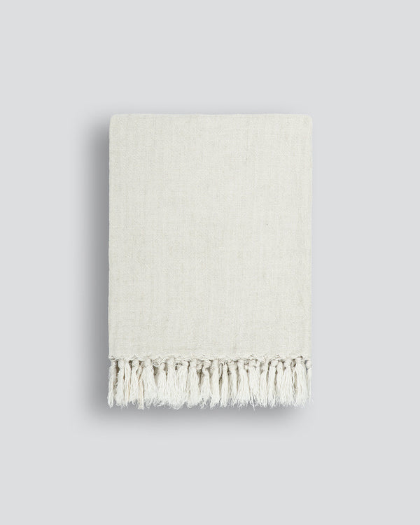 Millhouse Throw Handwoven using linen fibres that have been carefully batch-dyed to our specifications, the Millhouse’s minimal design and natural, earthy tone adds a sense of timeless elegance to spaces. Rich in character and texture, each piece is finis