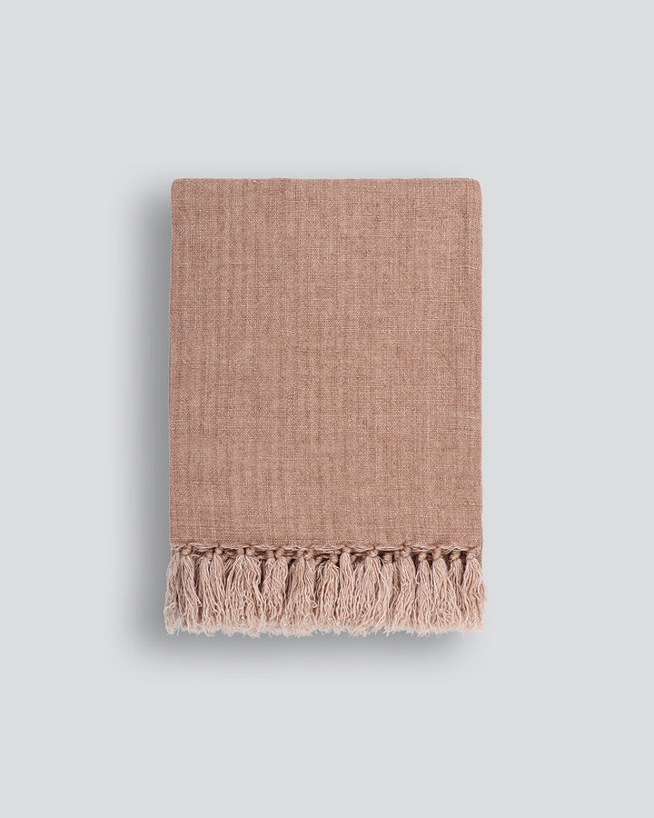 Millhouse Throw Handwoven using linen fibres that have been carefully batch-dyed to our specifications, the Millhouse’s minimal design and natural, earthy tone adds a sense of timeless elegance to spaces. Rich in character and texture, each piece is finis