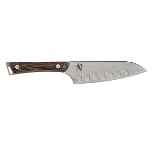 Buy online & save Shun Kanso Santoku Hollow Ground Knife 17.8cm |Shun |BEON.COM.AU The Shun Kanso Santoku Knife 18 cm is slightly smaller than a regular Santoku knife creating versatility and complete control for a precise and clean cut. Ideal for preparing meals from slicing vegetables to dicing herbs to cutting butter as well as a wide range of other foods. Cooks universally ... Shun at BEON.COM.AU